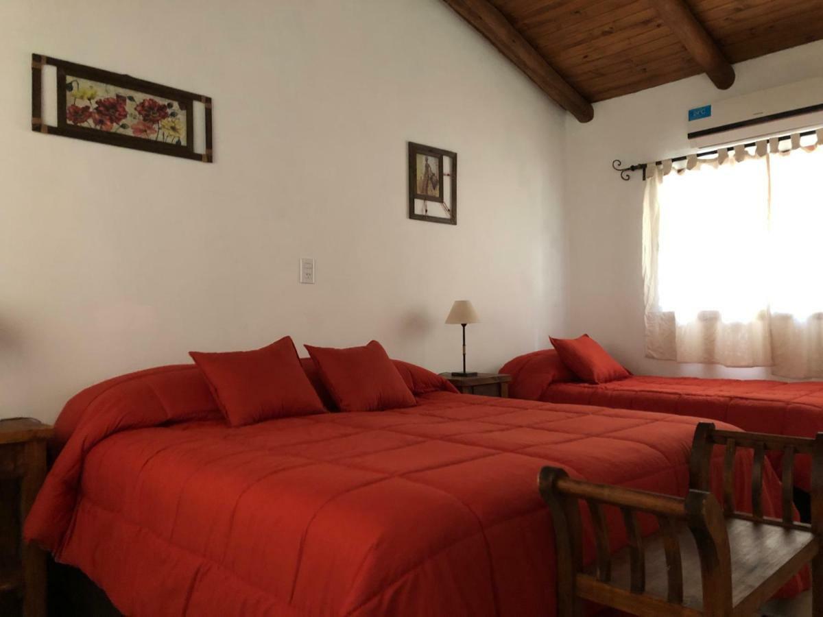 Posada Che Teindy Colonia Carlos Pellegrini  Luaran gambar