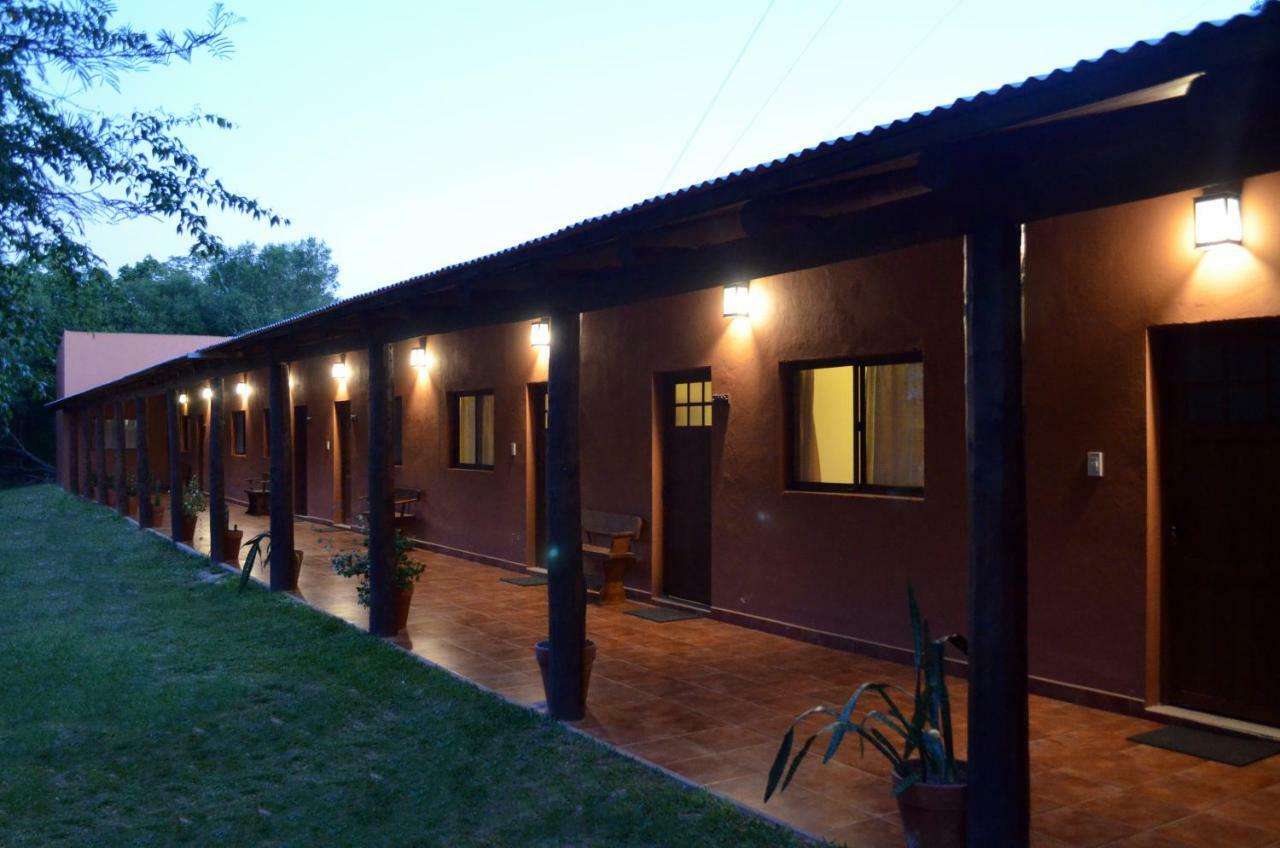 Posada Che Teindy Colonia Carlos Pellegrini  Luaran gambar